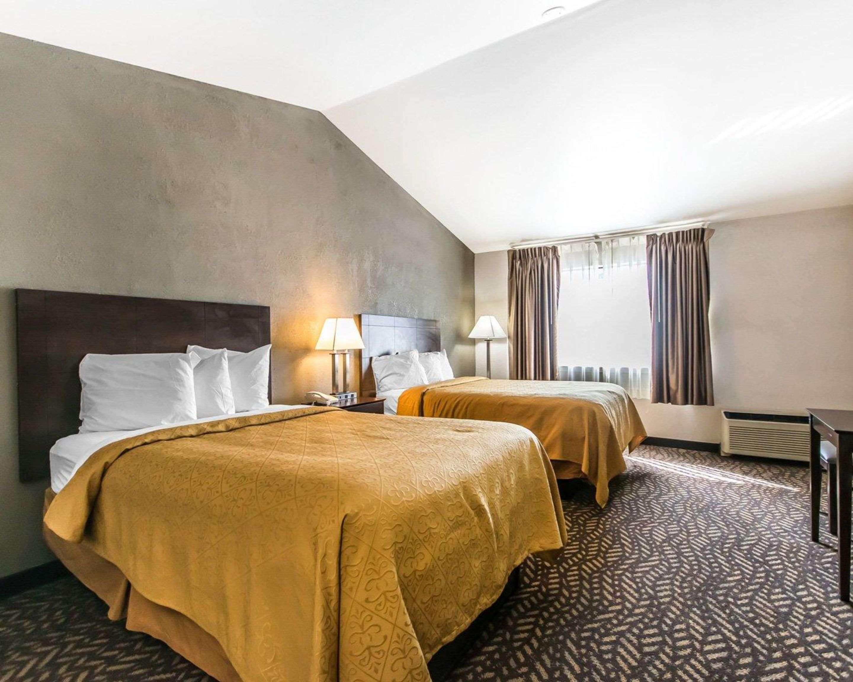 Quality & University-airport Hotel Louisville