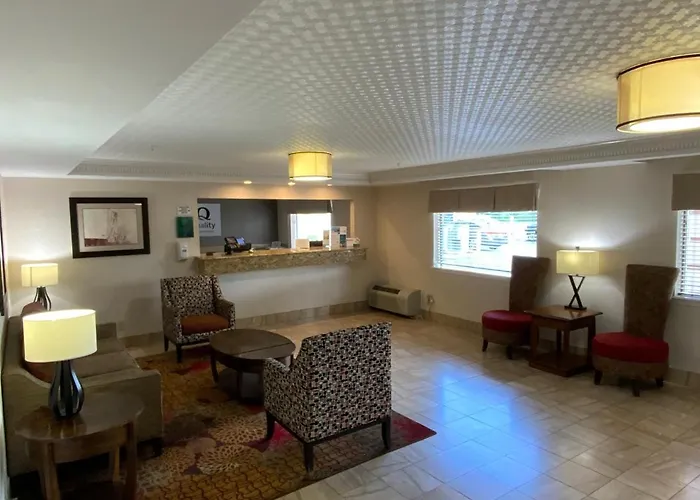 Quality Inn & Suites University-Airport