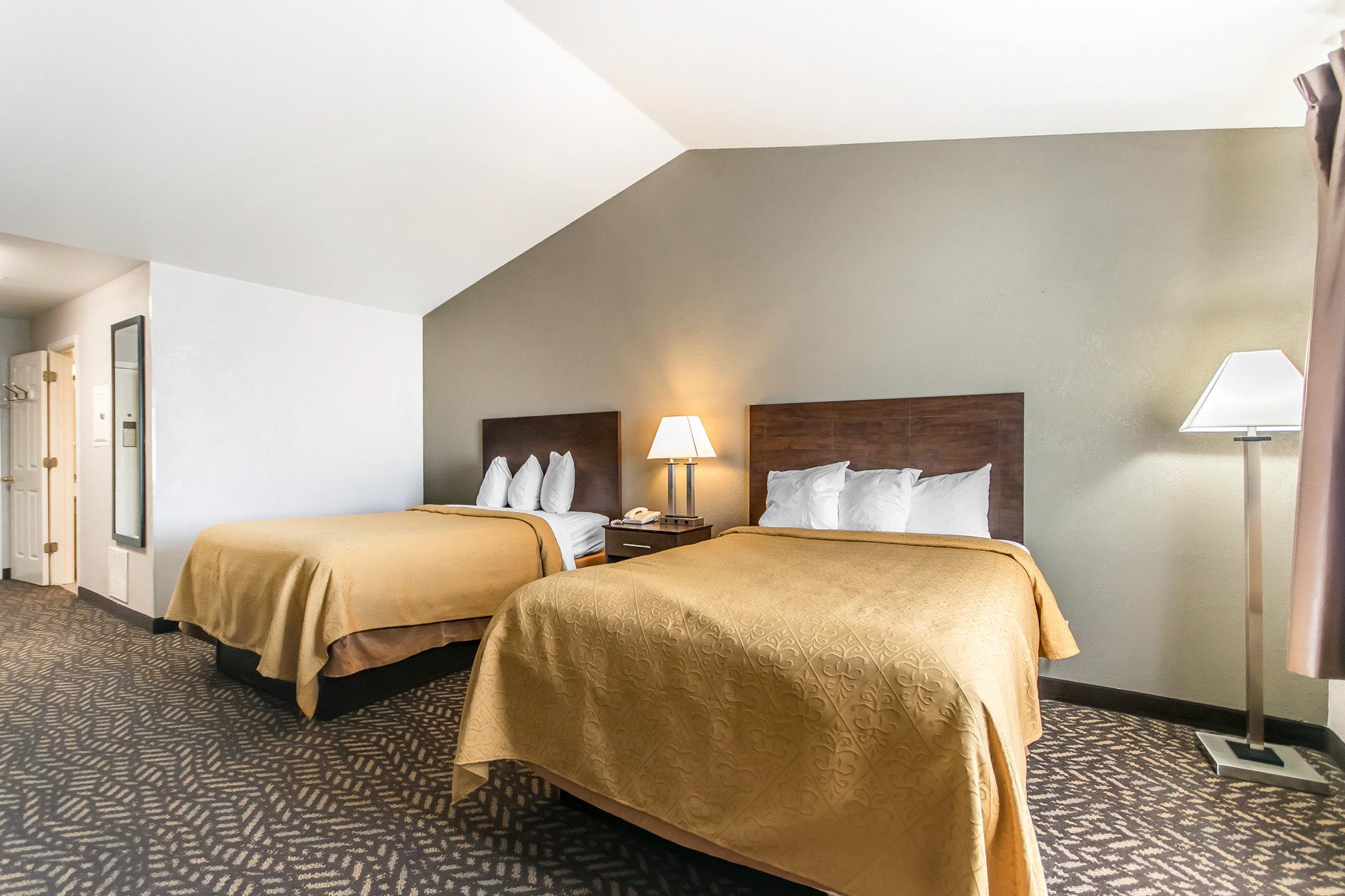Hotel Quality & University-airport