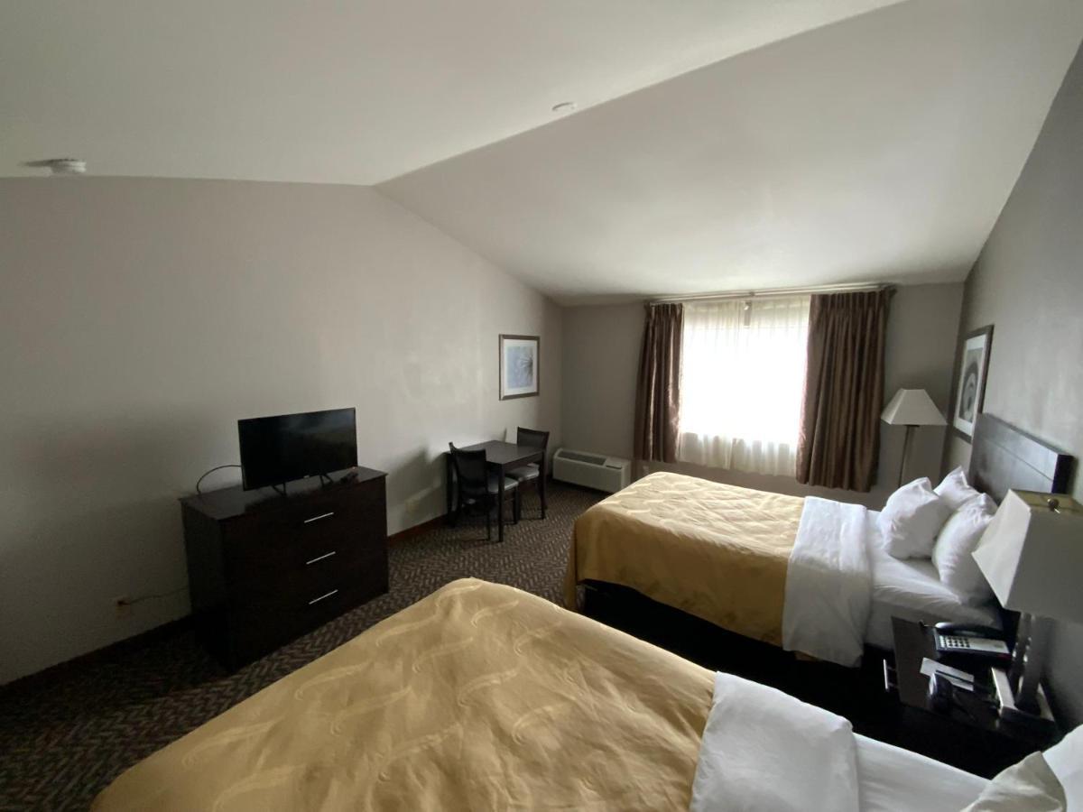Quality & University-airport 3* Louisville